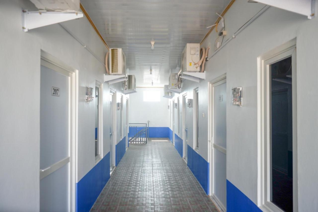 Reddoorz Near Universitas Semarang 2 Alastuwo Kültér fotó