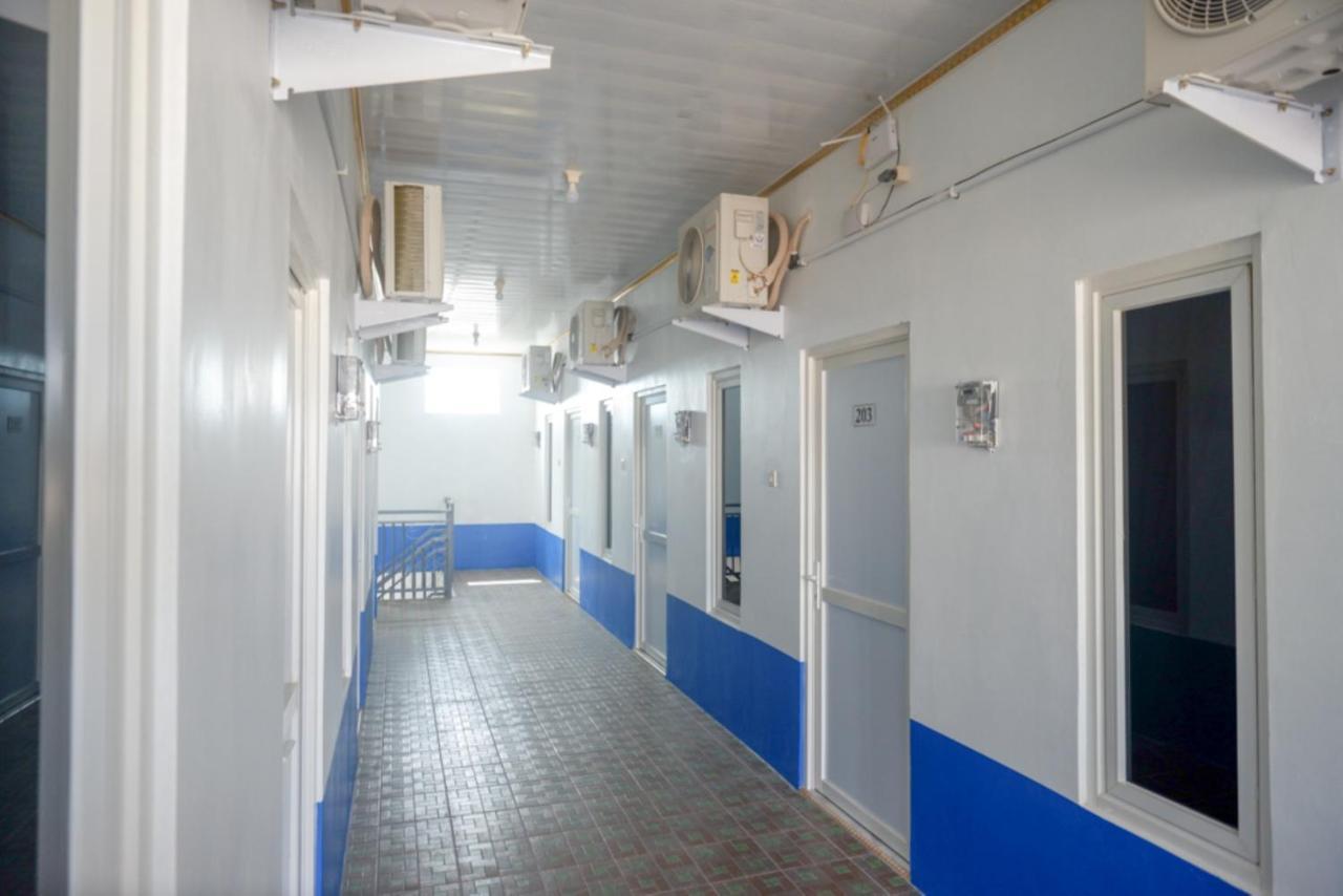Reddoorz Near Universitas Semarang 2 Alastuwo Kültér fotó