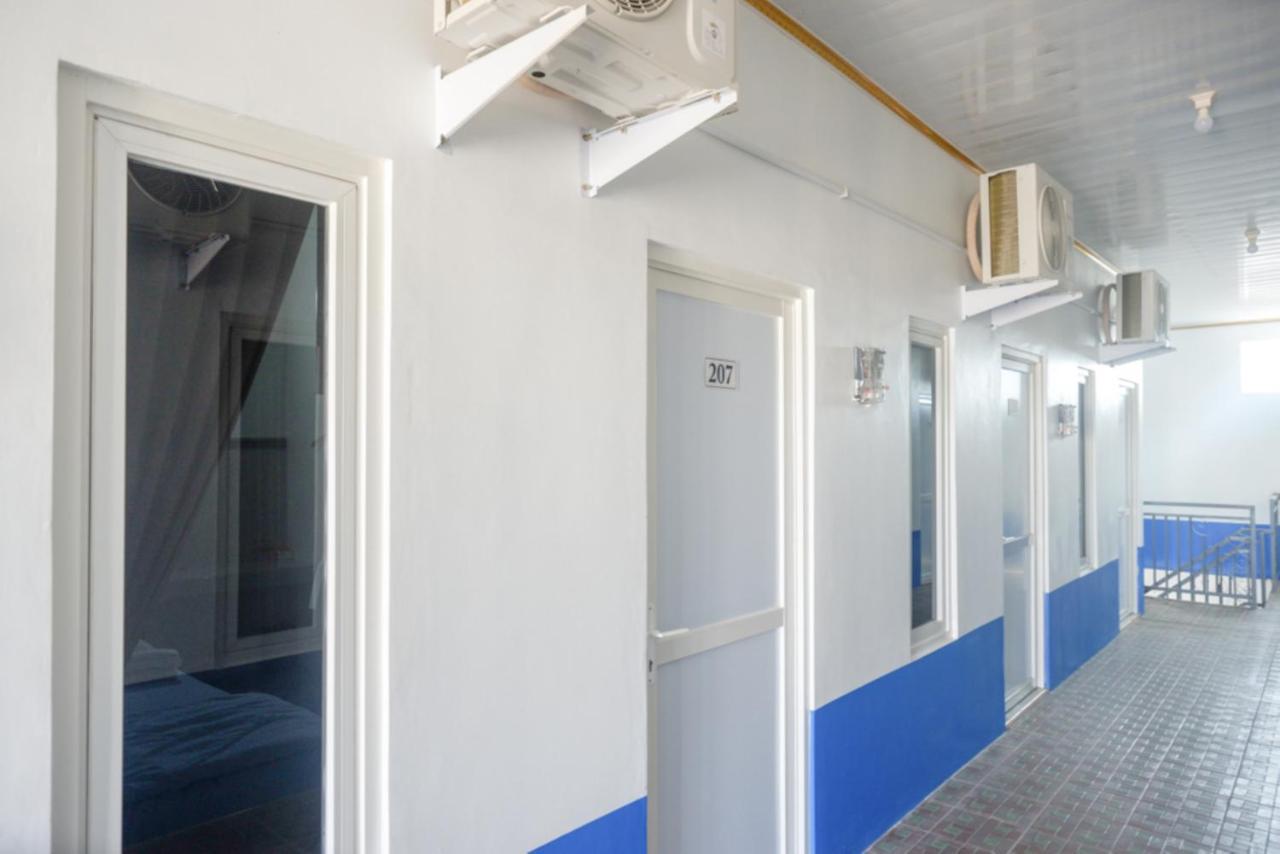 Reddoorz Near Universitas Semarang 2 Alastuwo Kültér fotó